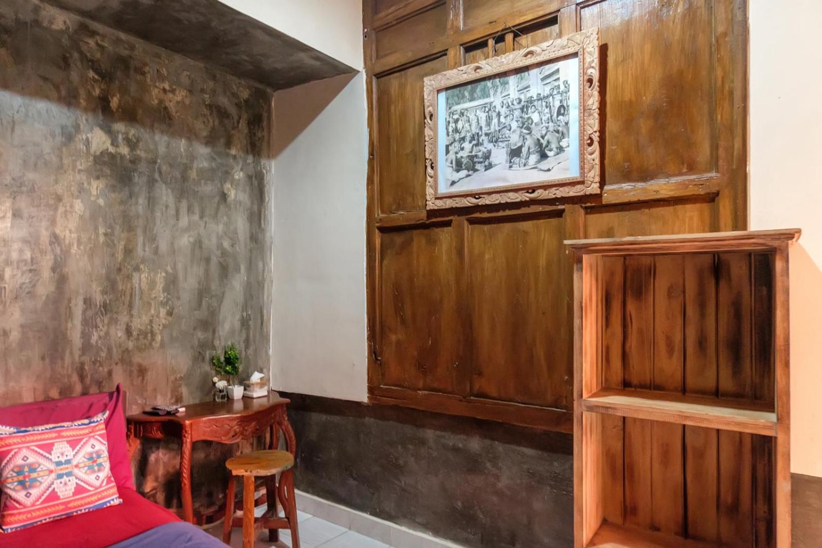 Twospaces Living At Wave And Chill House, Canggu Екстер'єр фото