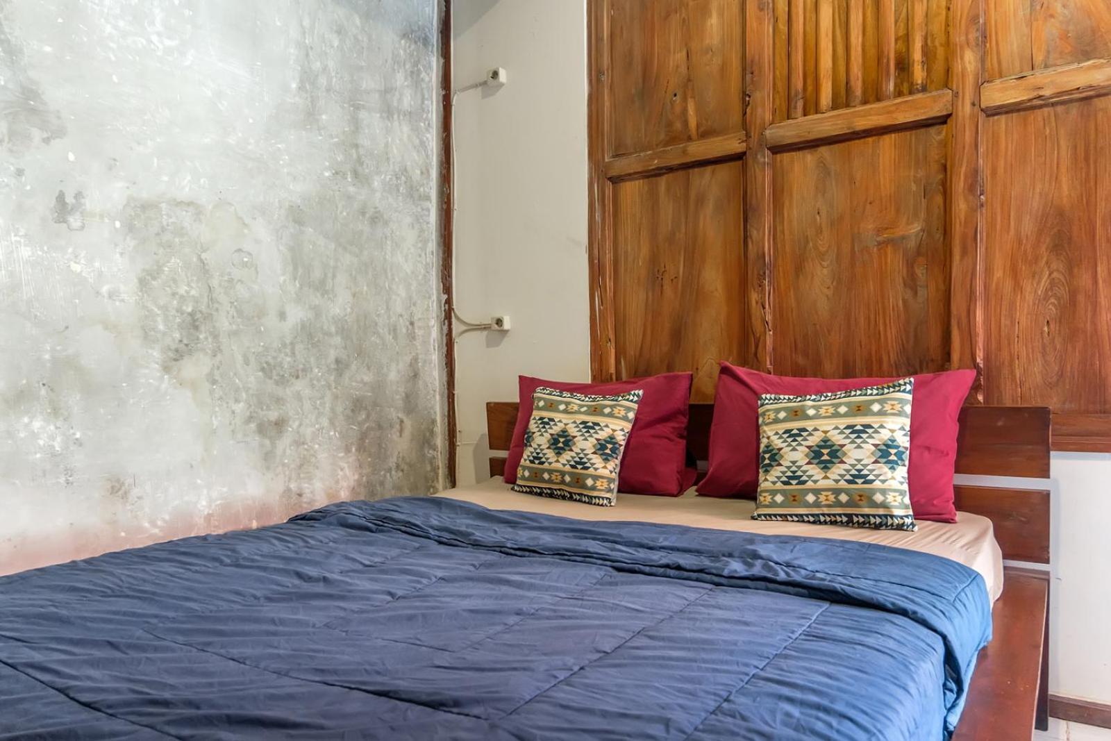 Twospaces Living At Wave And Chill House, Canggu Екстер'єр фото